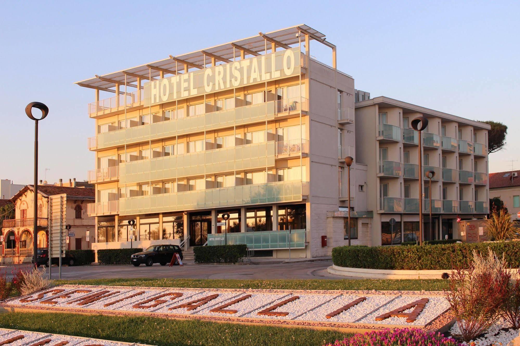 Hotel Cristallo Сенігаллія Екстер'єр фото